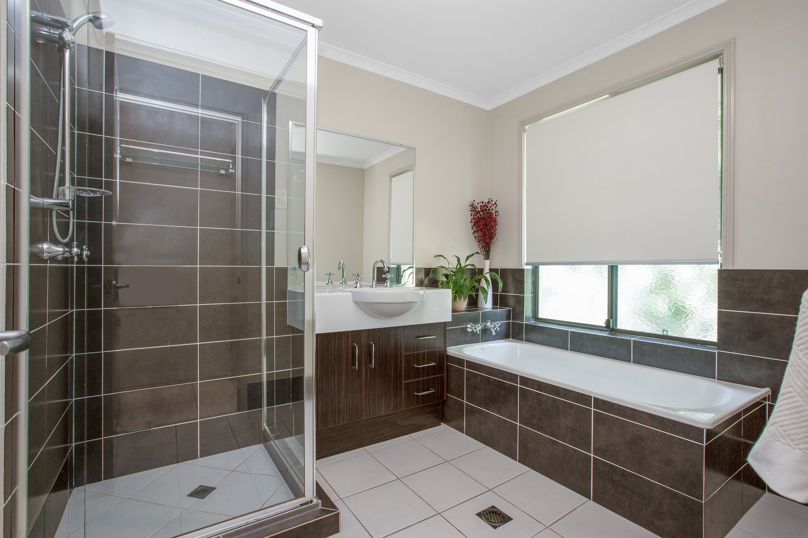 7 Galeff Place BOLWARRA HEIGHTS 13