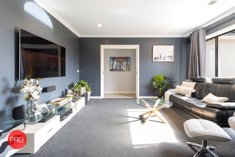 7 Galloway Place BUNGENDORE 9