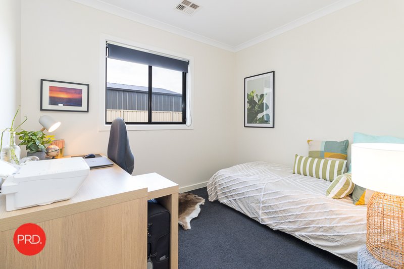 7 Galloway Place BUNGENDORE 11