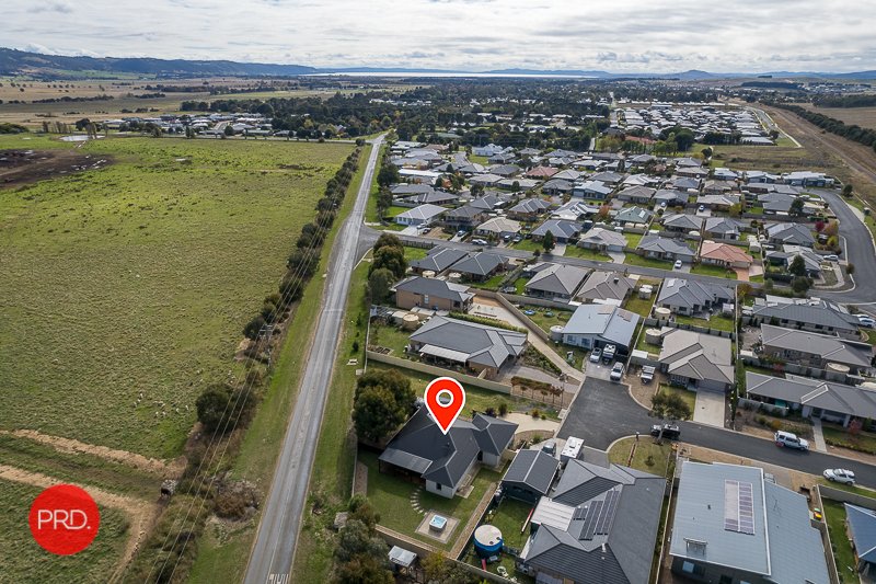 7 Galloway Place BUNGENDORE 23