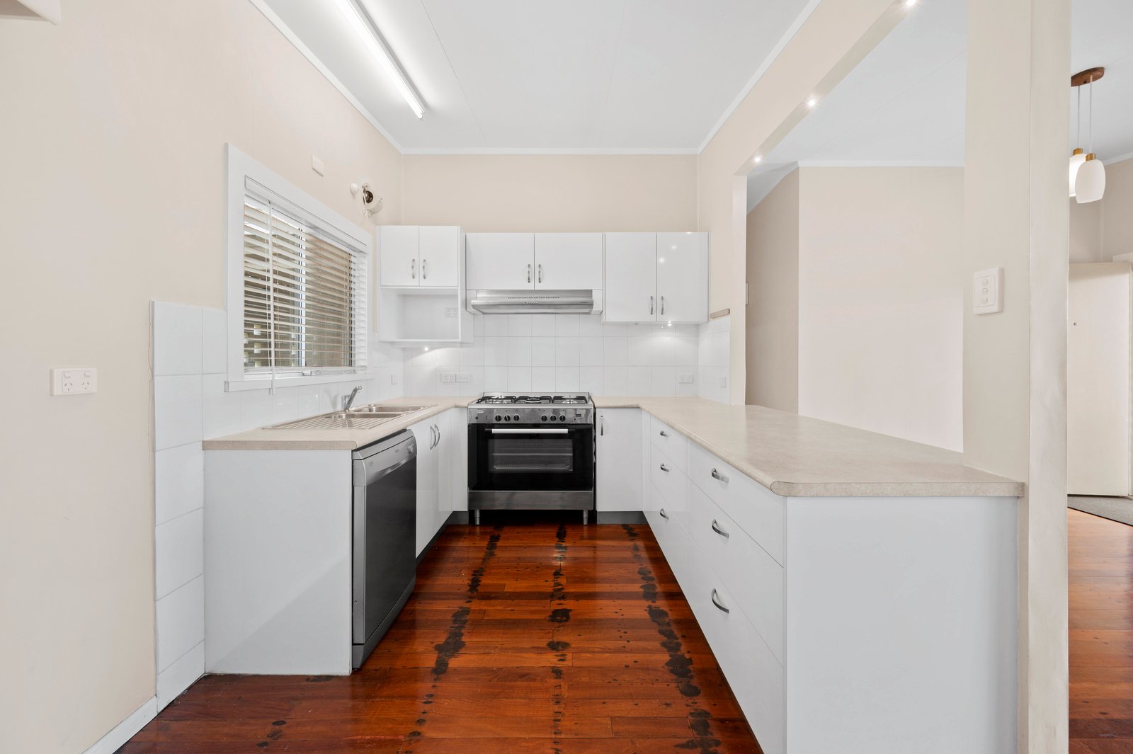 7 Gardiner Close COFFS HARBOUR 6