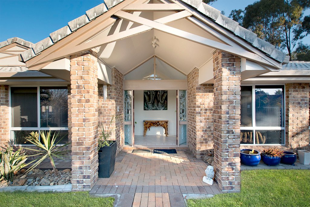 7 Gary Court CARRARA 2