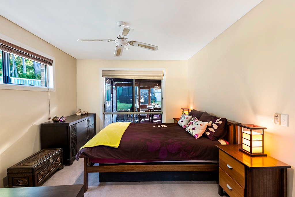 7 Gary Court CARRARA 9