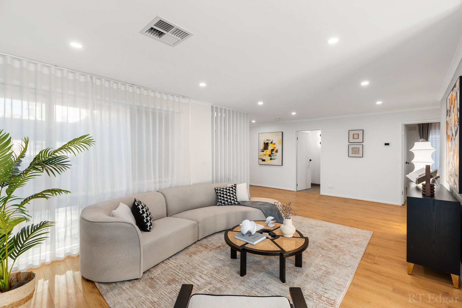 Real Estate and Property in 7 Gedye Street, Doncaster East, VIC