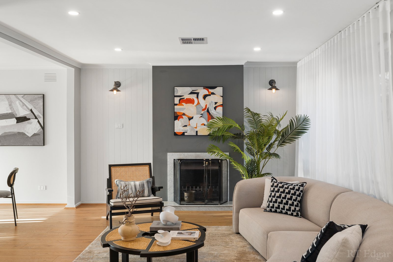 Real Estate and Property in 7 Gedye Street, Doncaster East, VIC