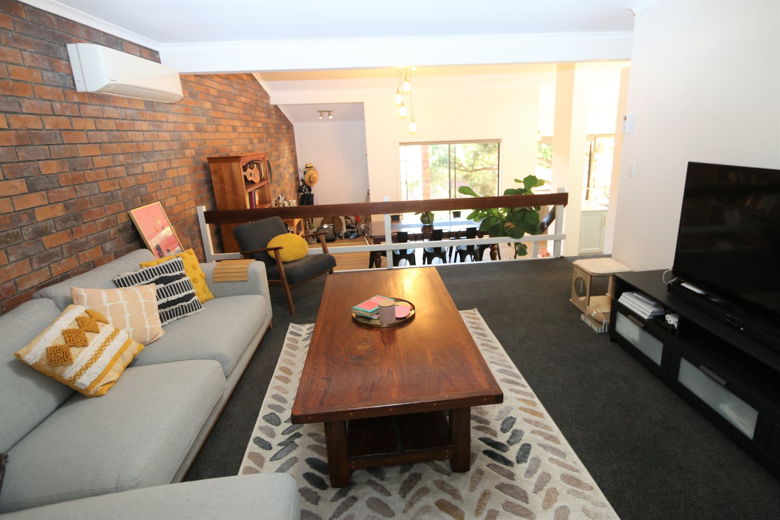 7 Girraween Grove ASHMORE 10