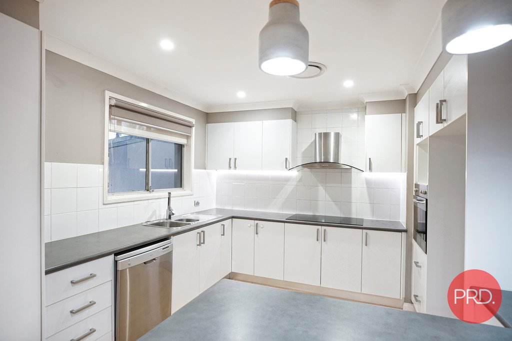 7 Gladswood Avenue SOUTH PENRITH 5
