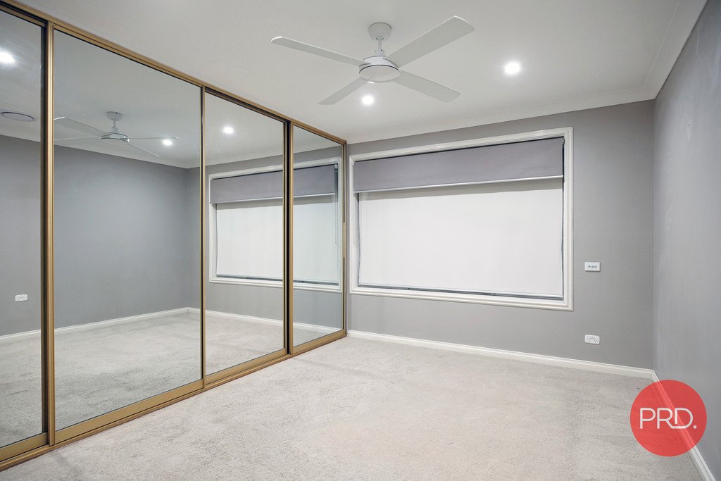 7 Gladswood Avenue SOUTH PENRITH 6