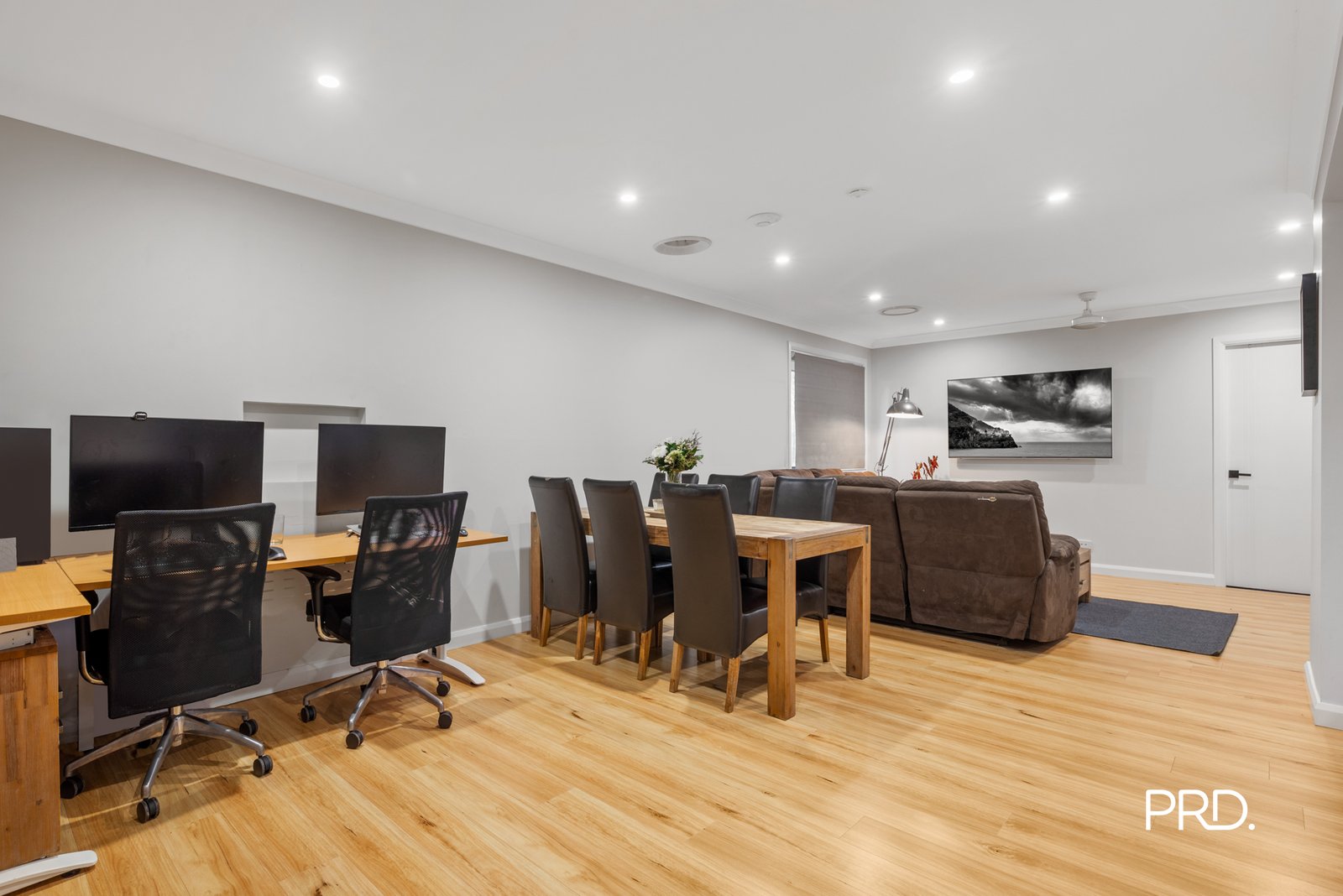 7 Gladswood Avenue SOUTH PENRITH 6