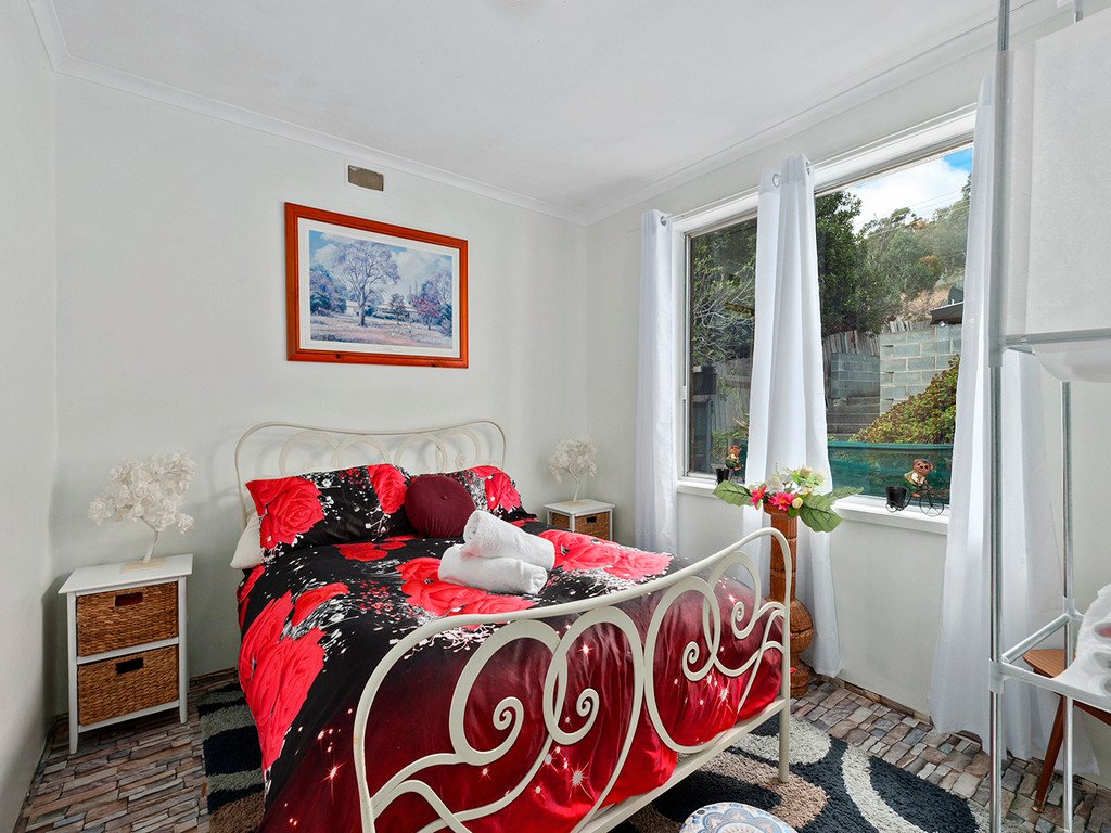 7 Glenlusk Road BERRIEDALE 11