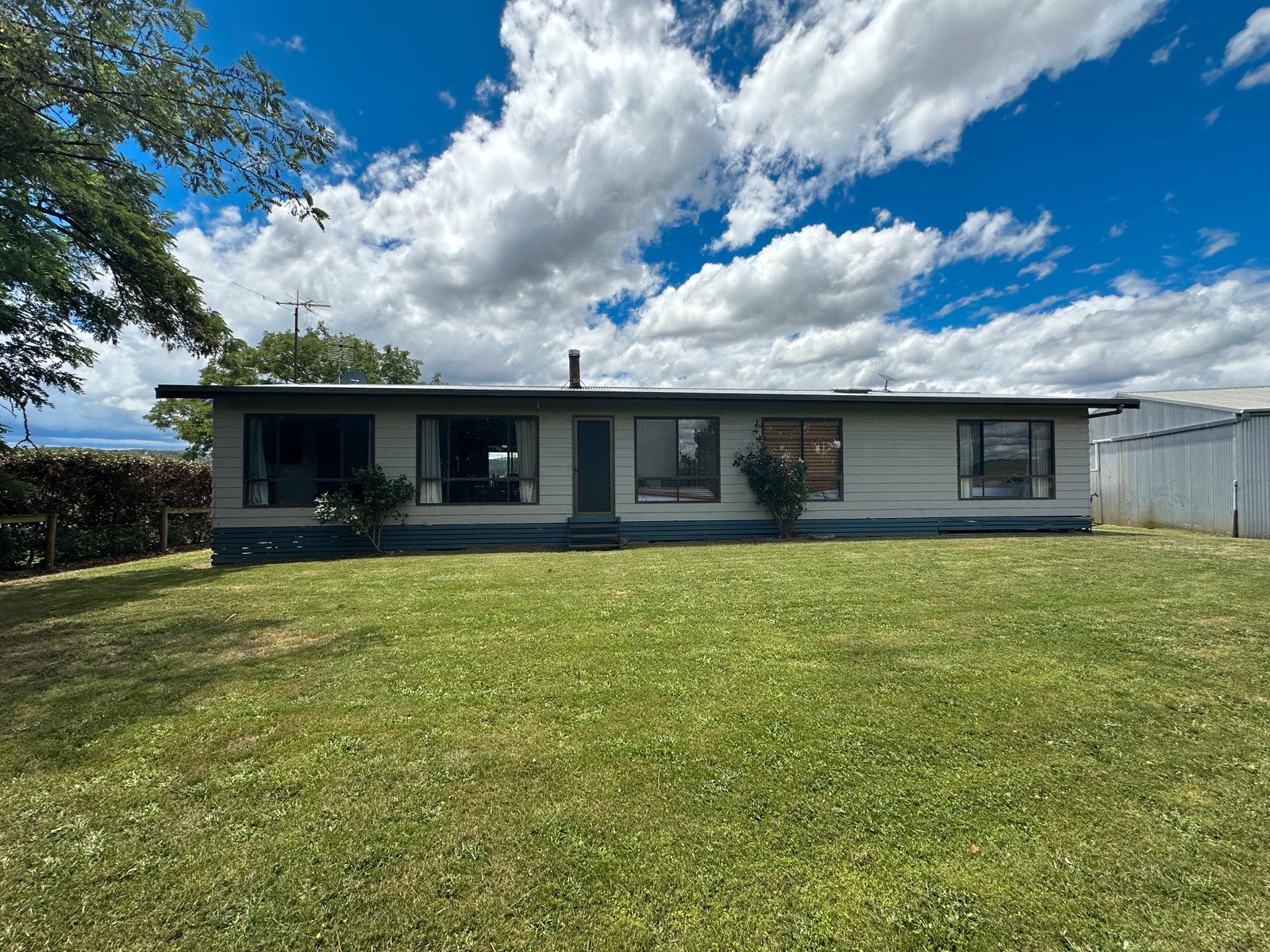 7 Glenroy Hills Road TUMBARUMBA 27
