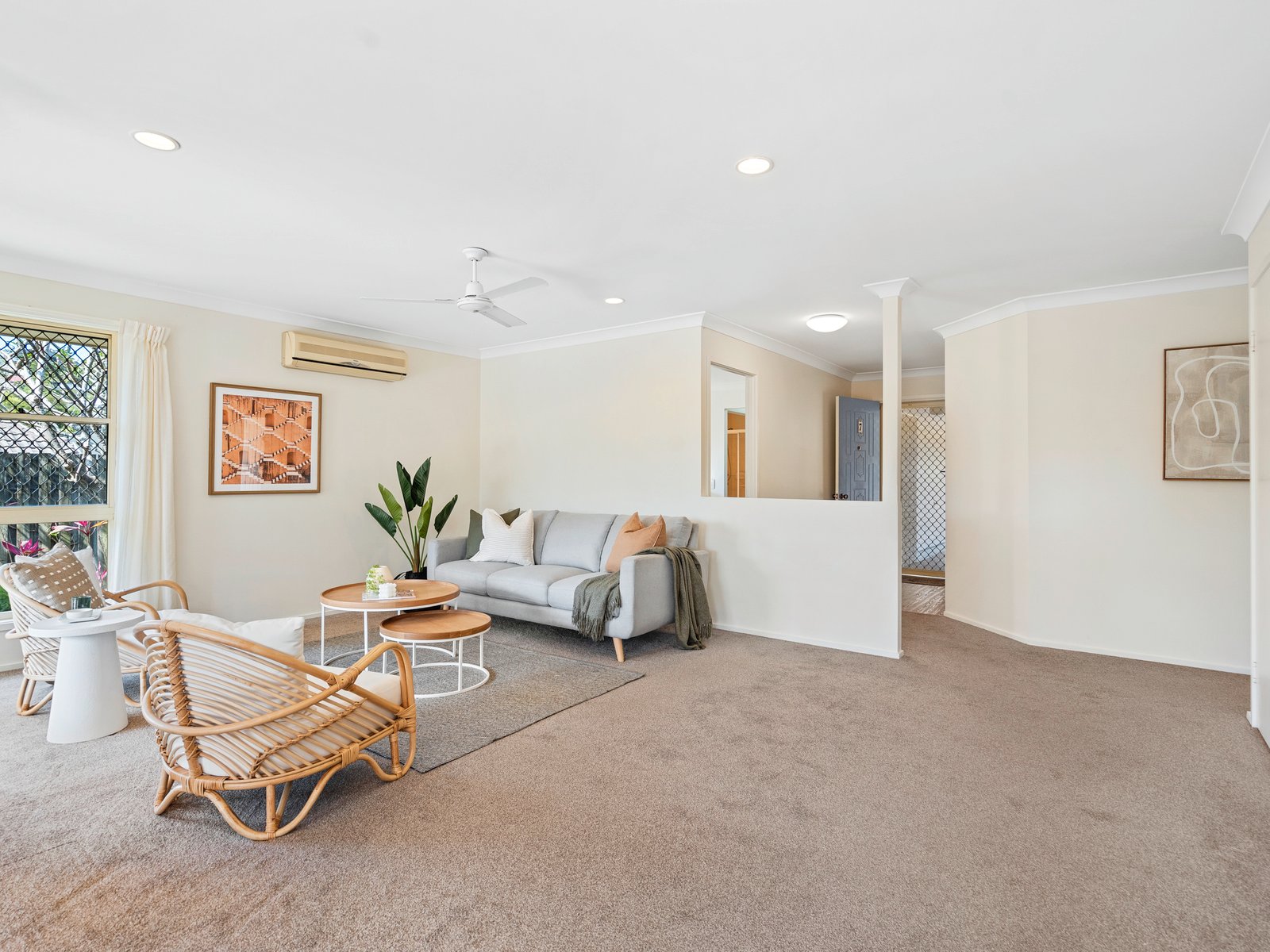 7 Goldvilla Drive ELANORA 6