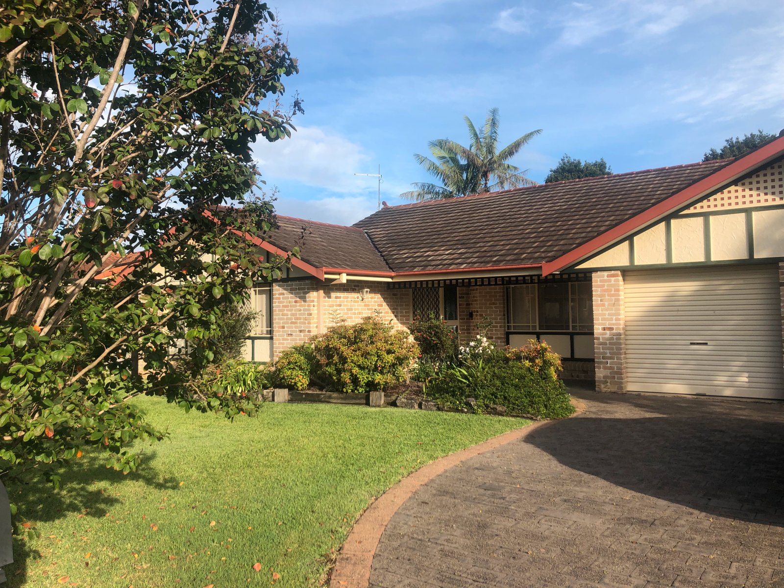 7 Goodenough Terrace COFFS HARBOUR 2