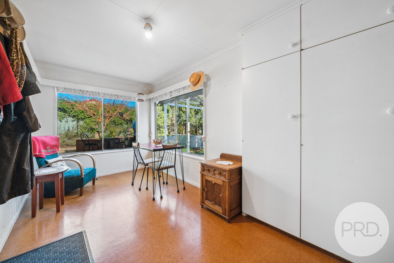 7 Grandview Avenue TURVEY PARK 14