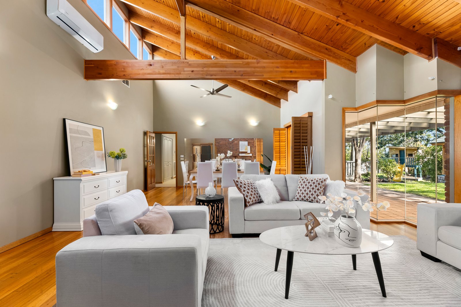 Gallery: 7 Gumtree Close