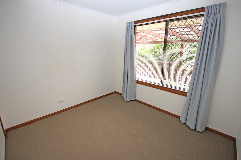 7 Gunyah Grove ASHMORE 8