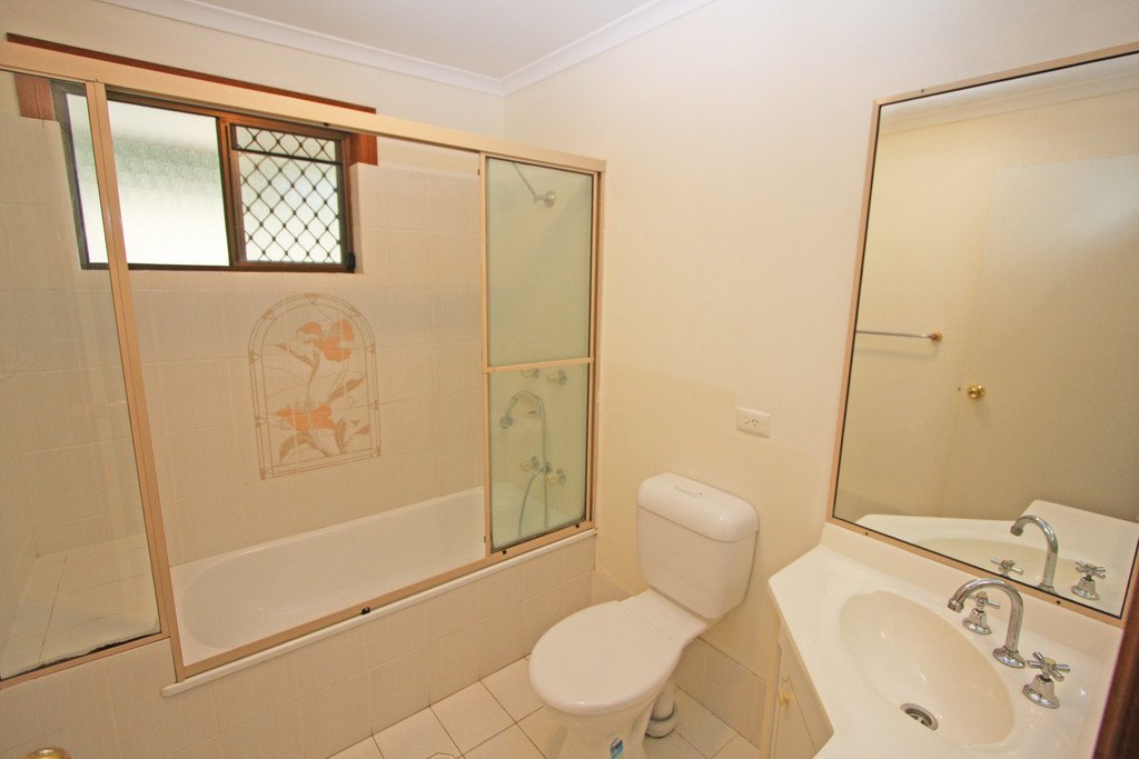 7 Gunyah Grove ASHMORE 10