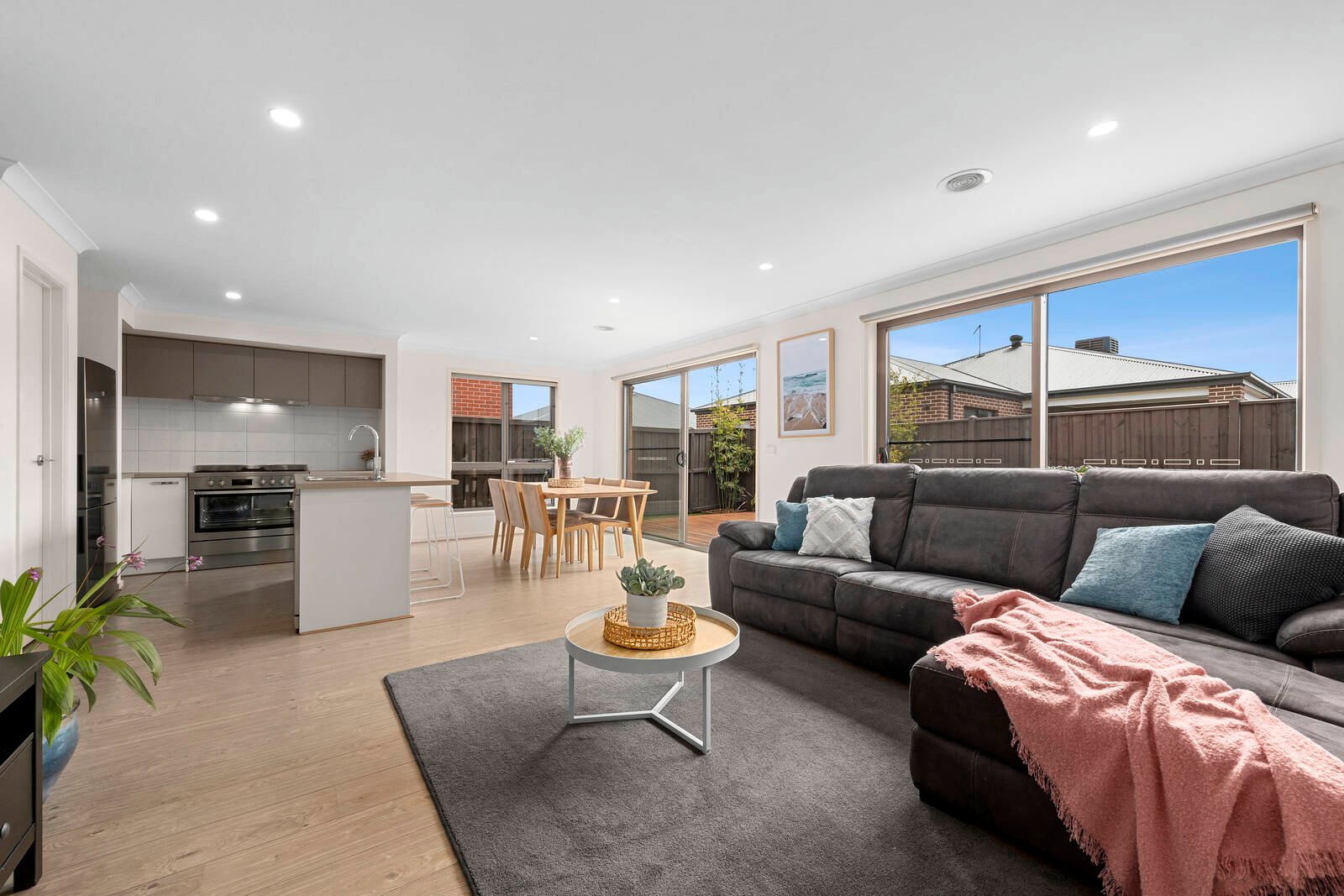Gallery: 7 Hadley Street
