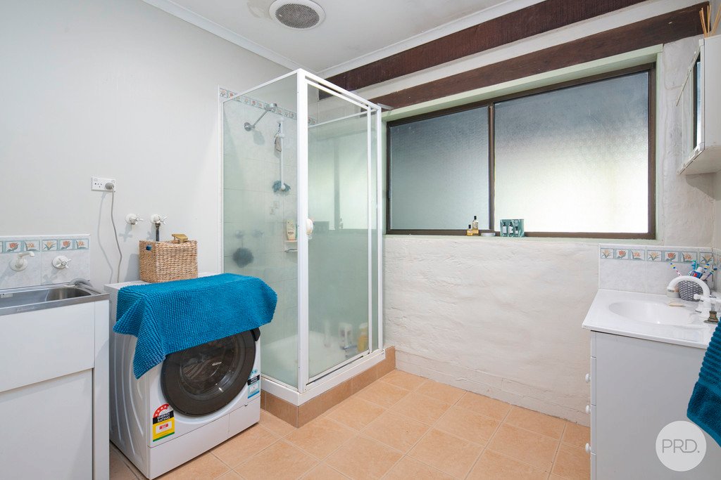 7 Hamilton Street LEXTON 12