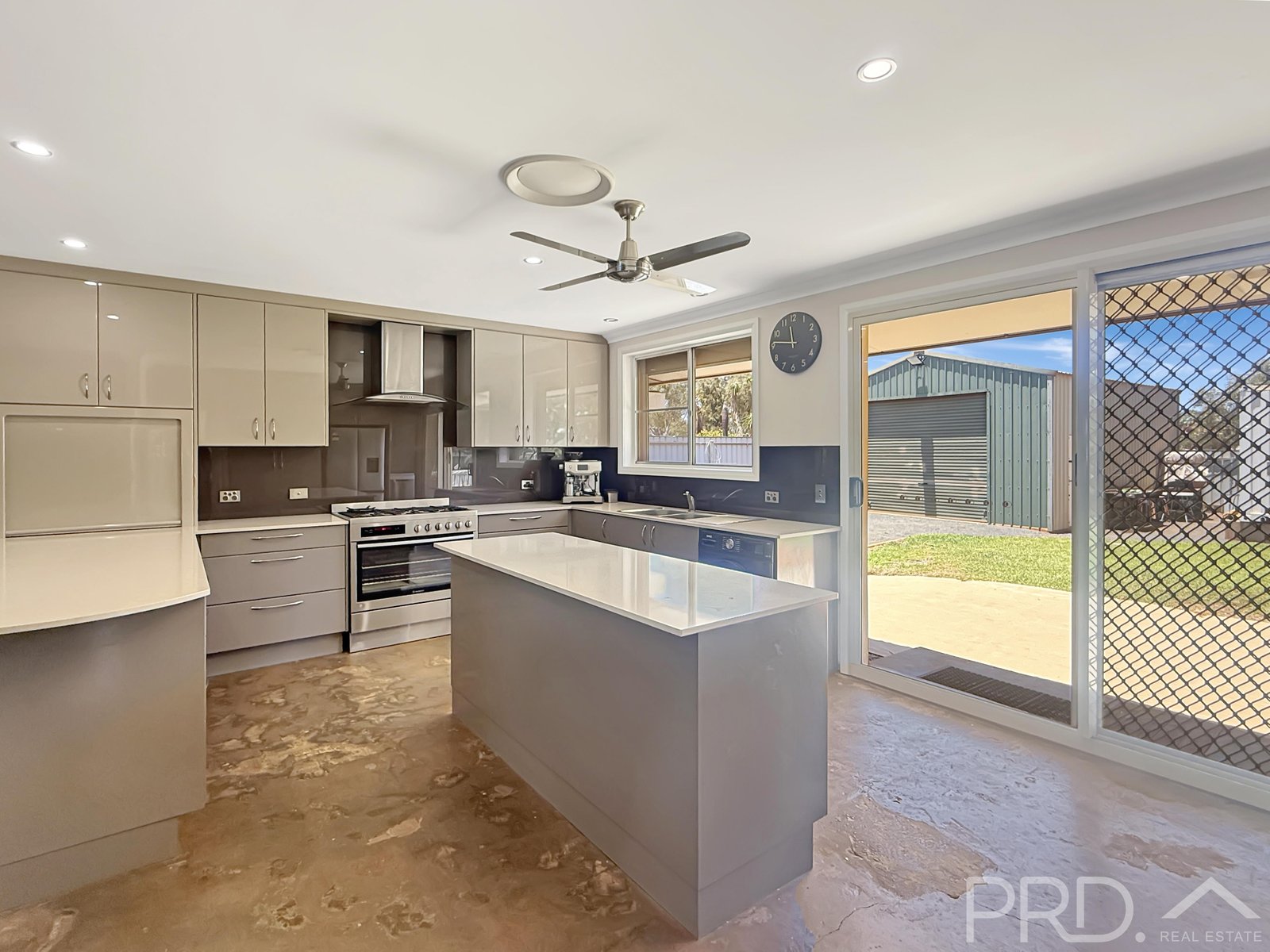 7 Hartog Crescent DAMPIER 1