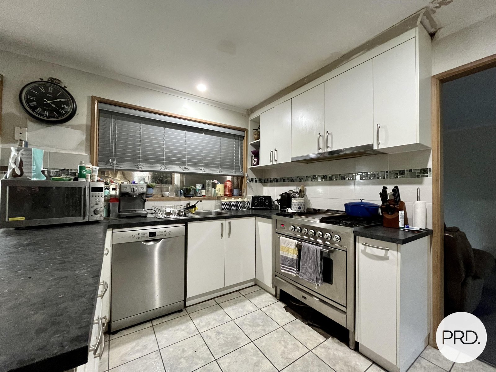 7 Hauteville Street THURGOONA 2