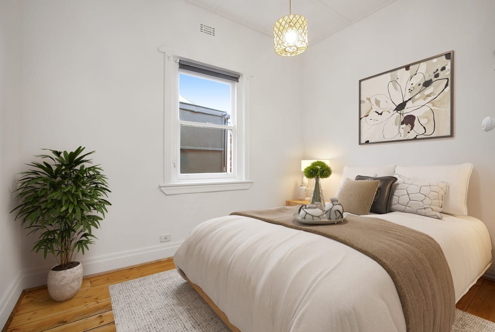 Real Estate and Property in 7 Hawker Avenue, Preston, VIC