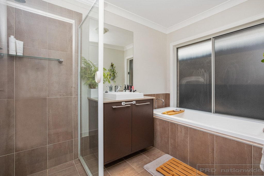 7 Hayworth Street RUTHERFORD 14
