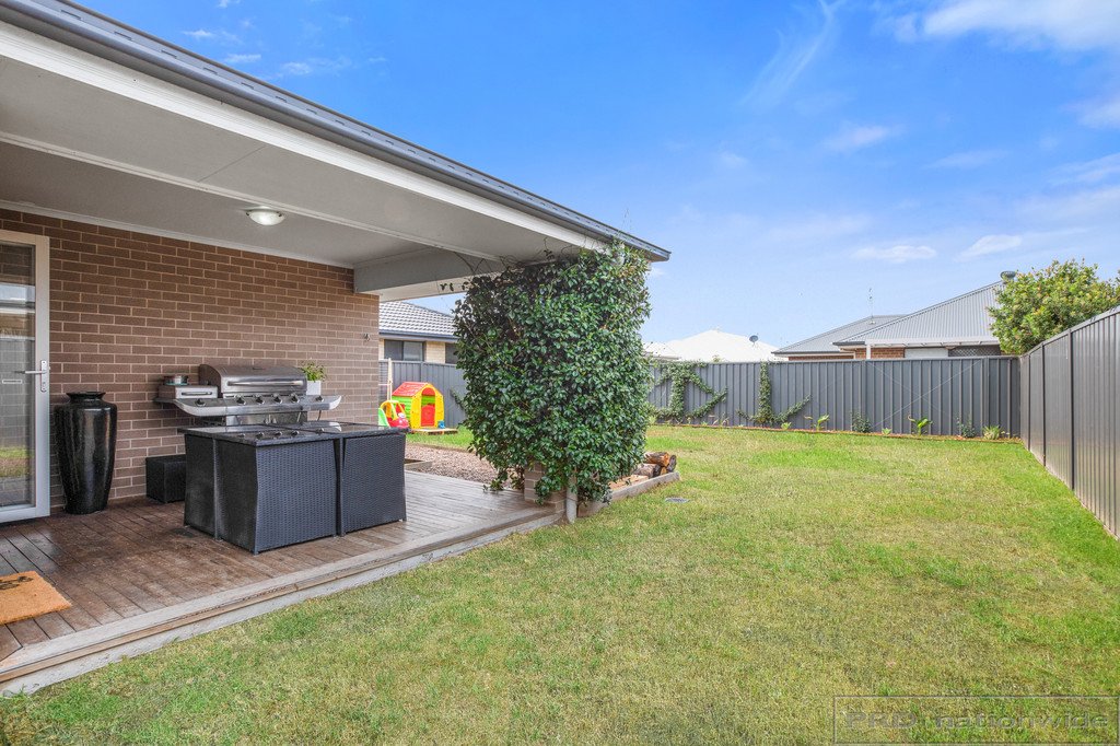 7 Hayworth Street RUTHERFORD 17