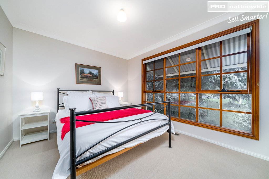 7 Headley Place KOORINGAL 2