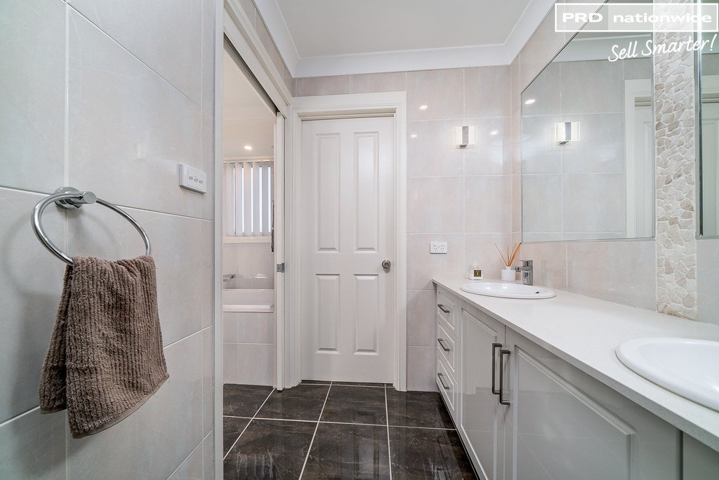 7 Headley Place KOORINGAL 5