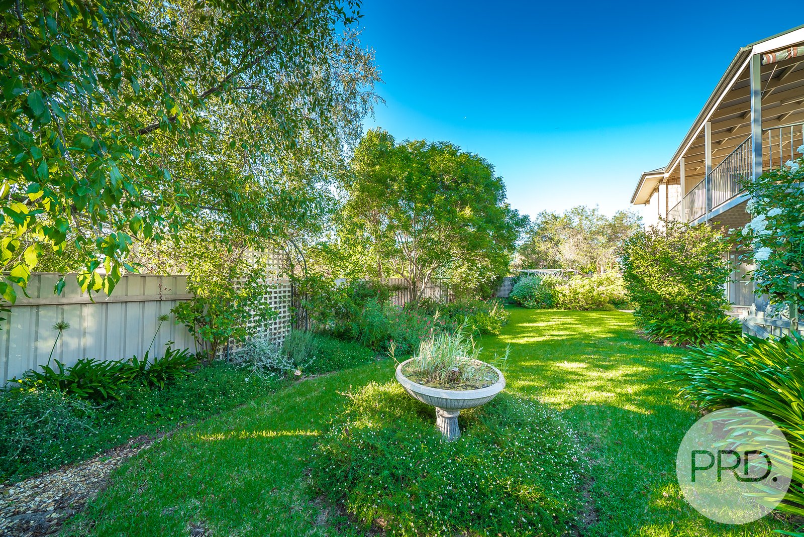 7 Headley Place KOORINGAL 15