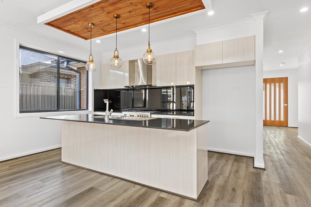 Gallery: 7 Heathcote Drive