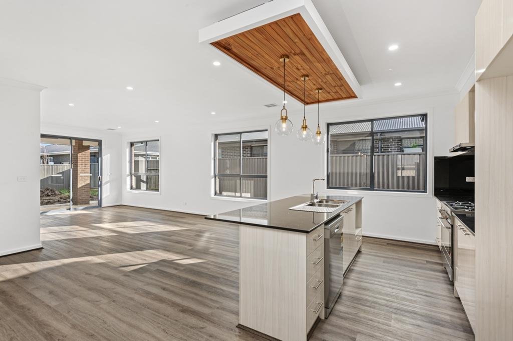 Gallery: 7 Heathcote Drive