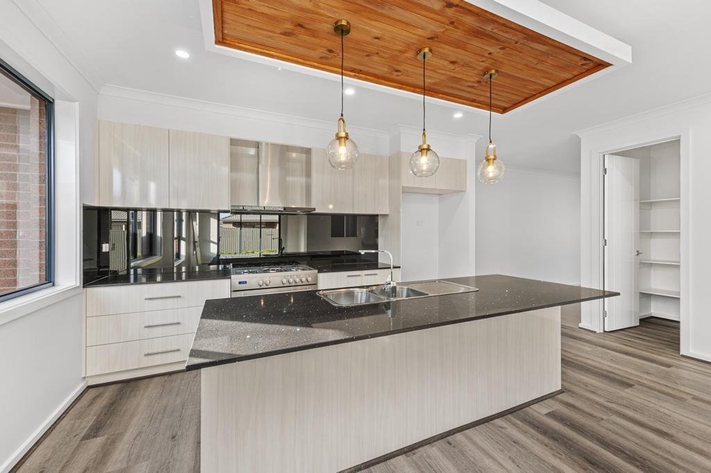 Gallery: 7 Heathcote Drive