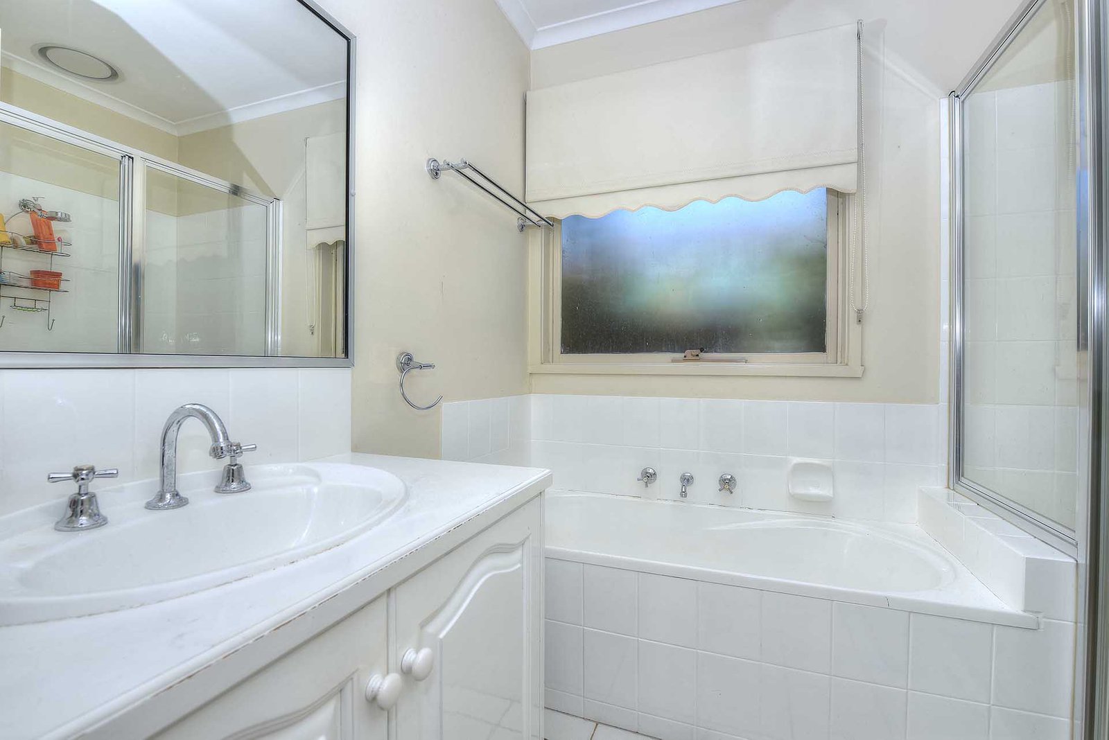 Gallery: 7 Helmich Court