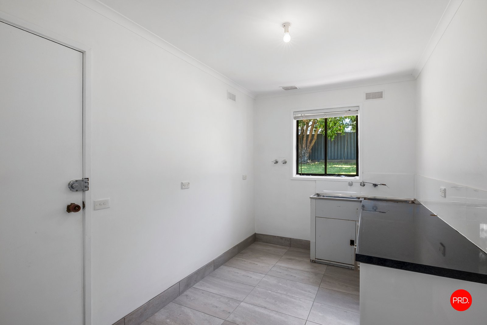 7 Herbert Avenue STRATHDALE 12