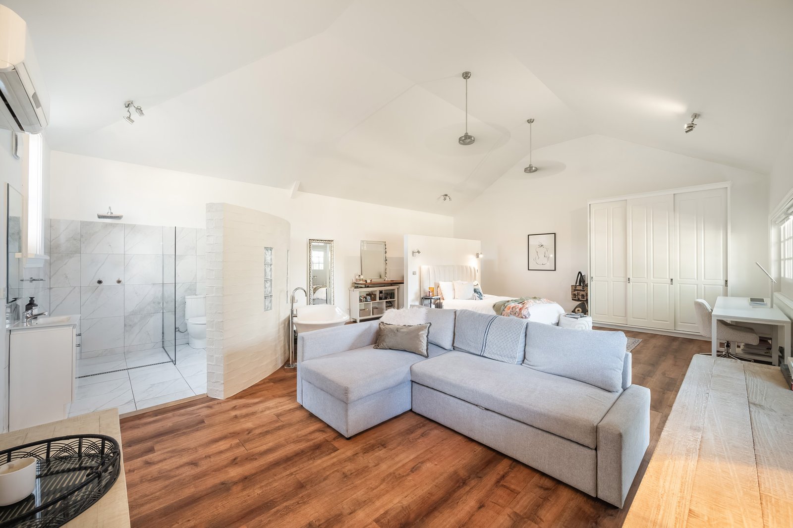 7 High Street MORPETH 22