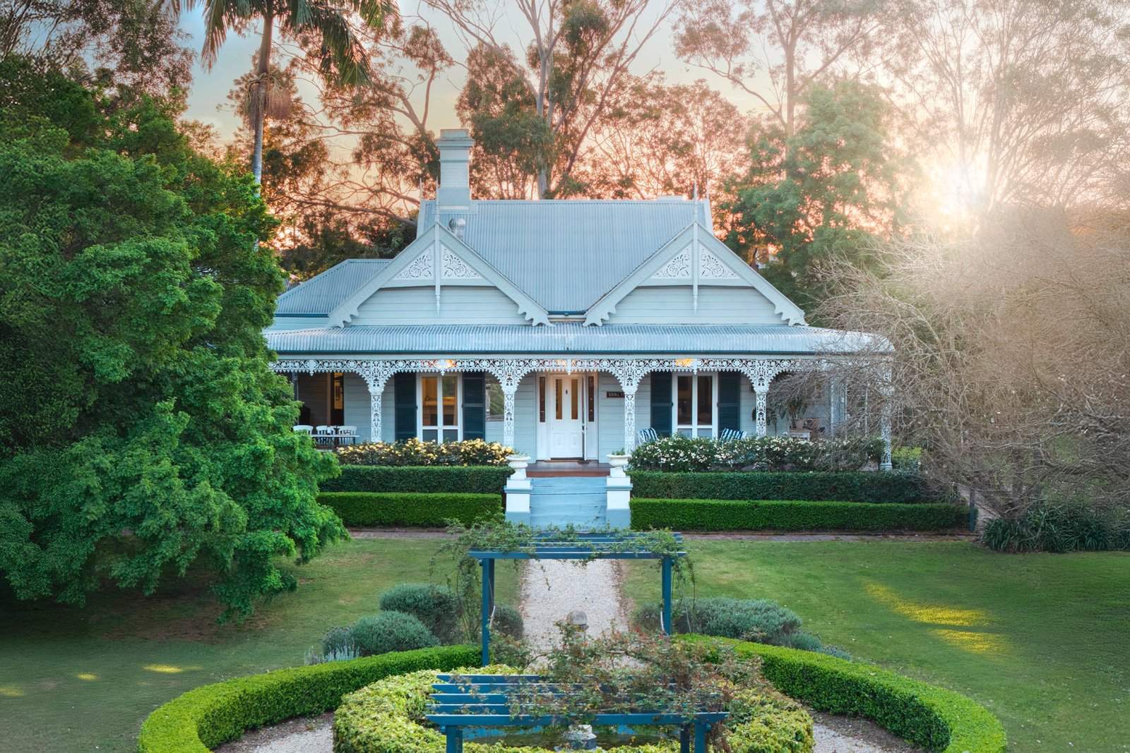 7 High Street MORPETH 33