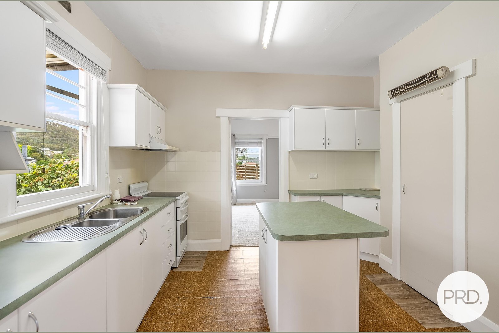 7 Hillside Crescent NEW NORFOLK 3