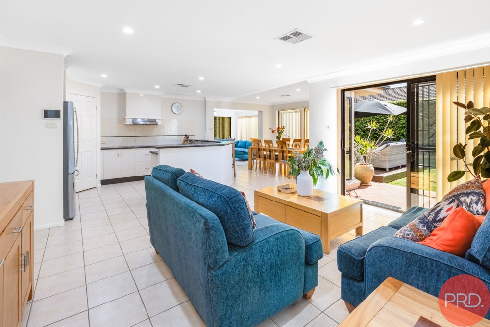 7 Hilltop Crescent BOLWARRA HEIGHTS 4