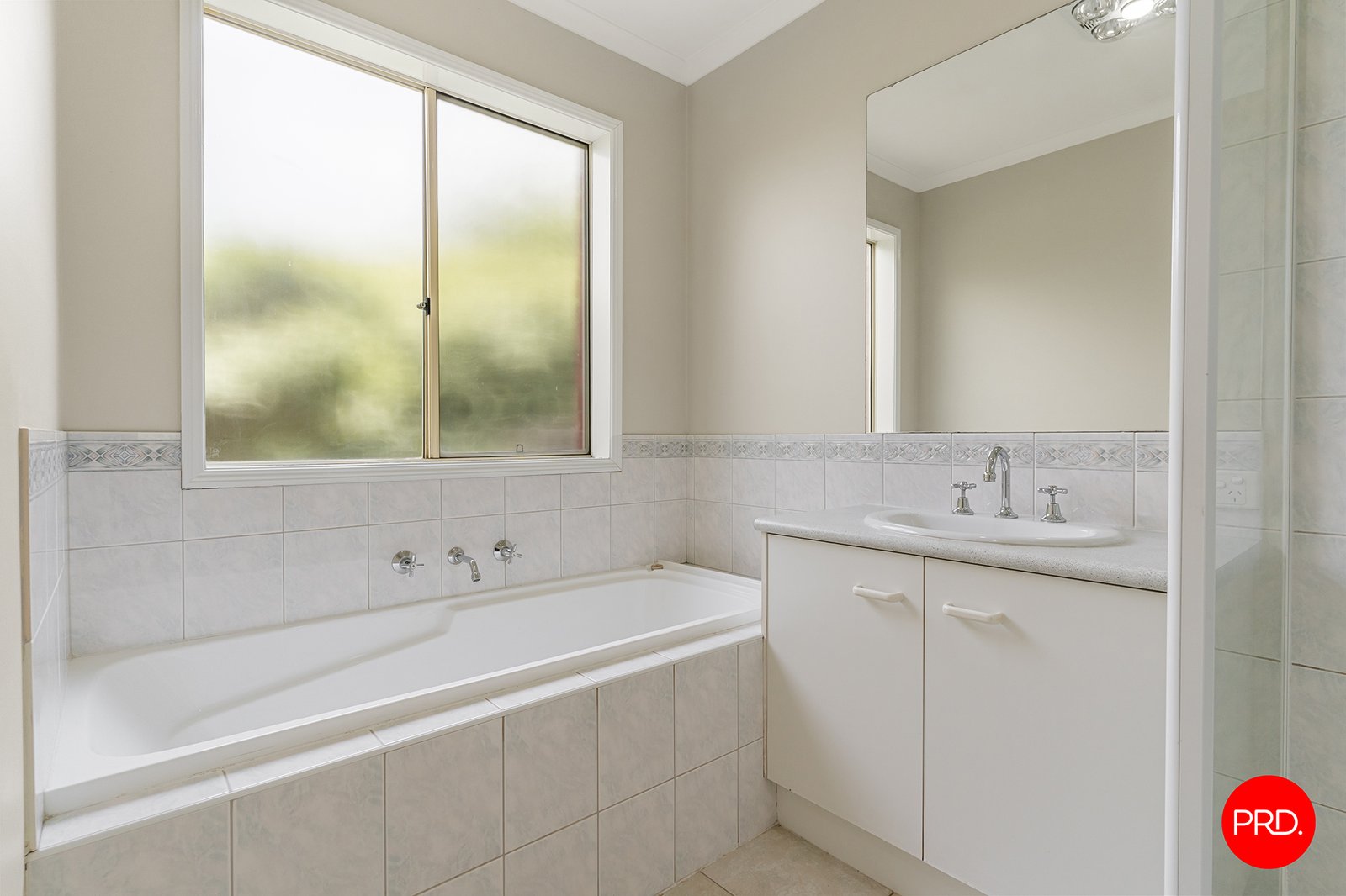 7 Hines Court KANGAROO FLAT 12