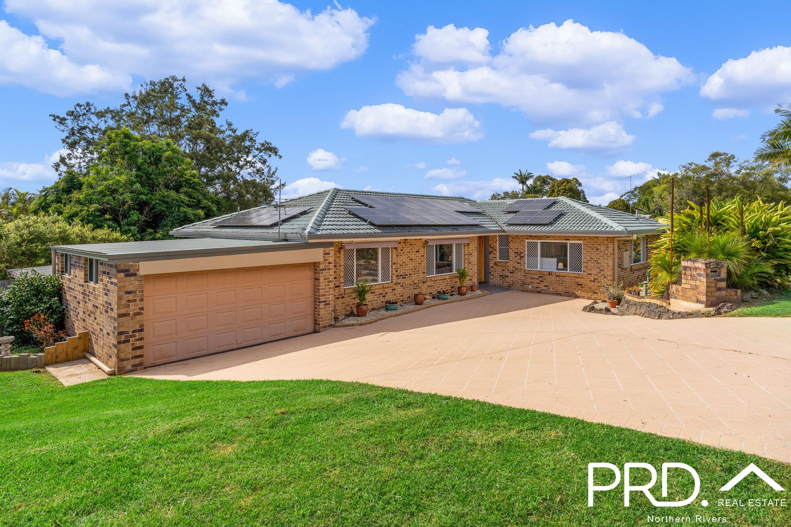 7 Homestead Avenue GOONELLABAH 1