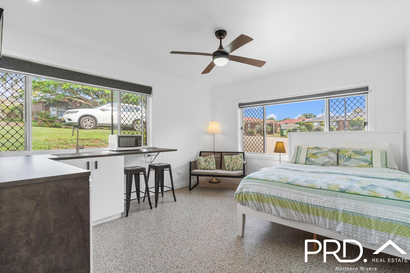 7 Homestead Avenue GOONELLABAH 11