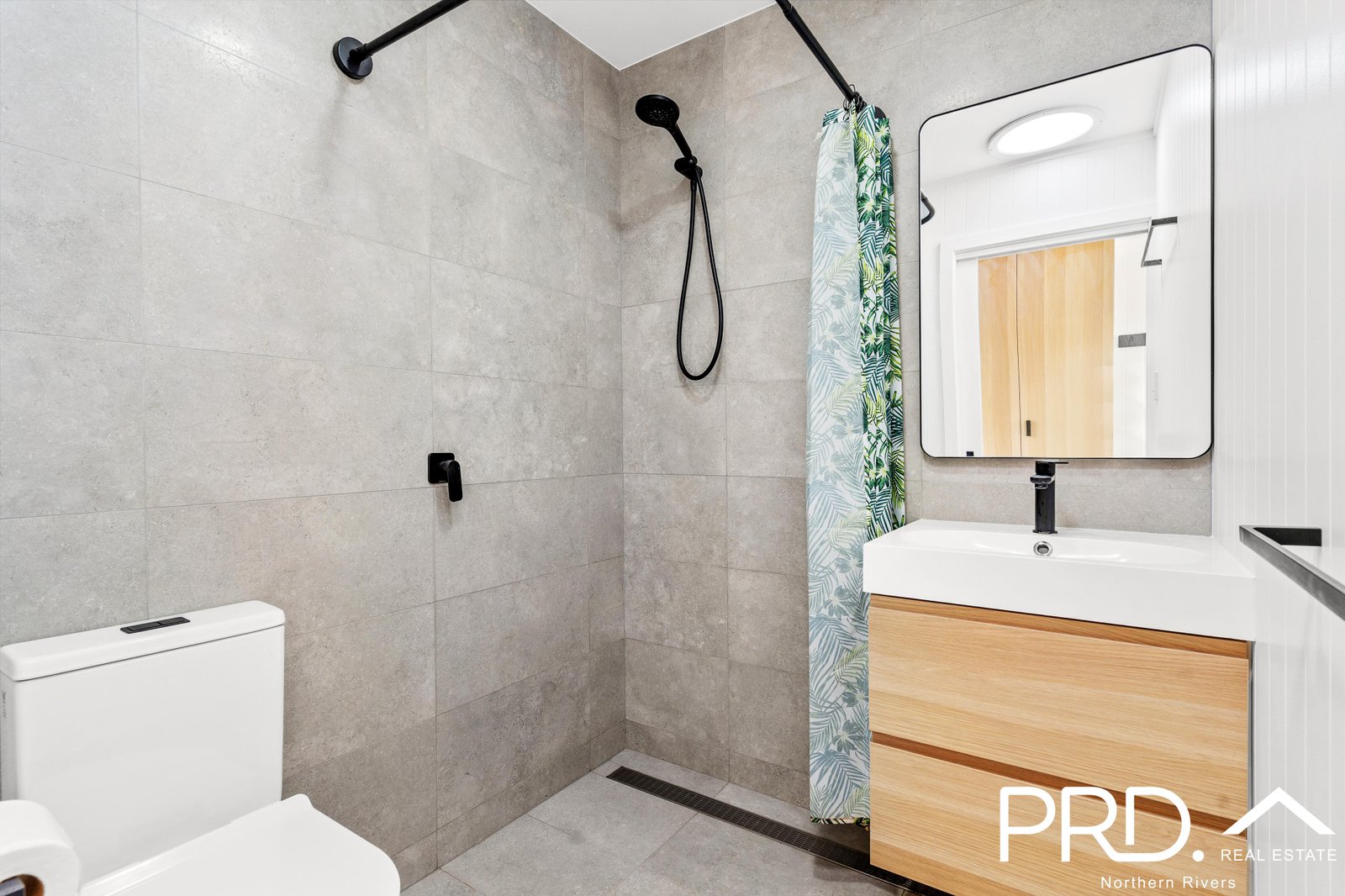 7 Homestead Avenue GOONELLABAH 12