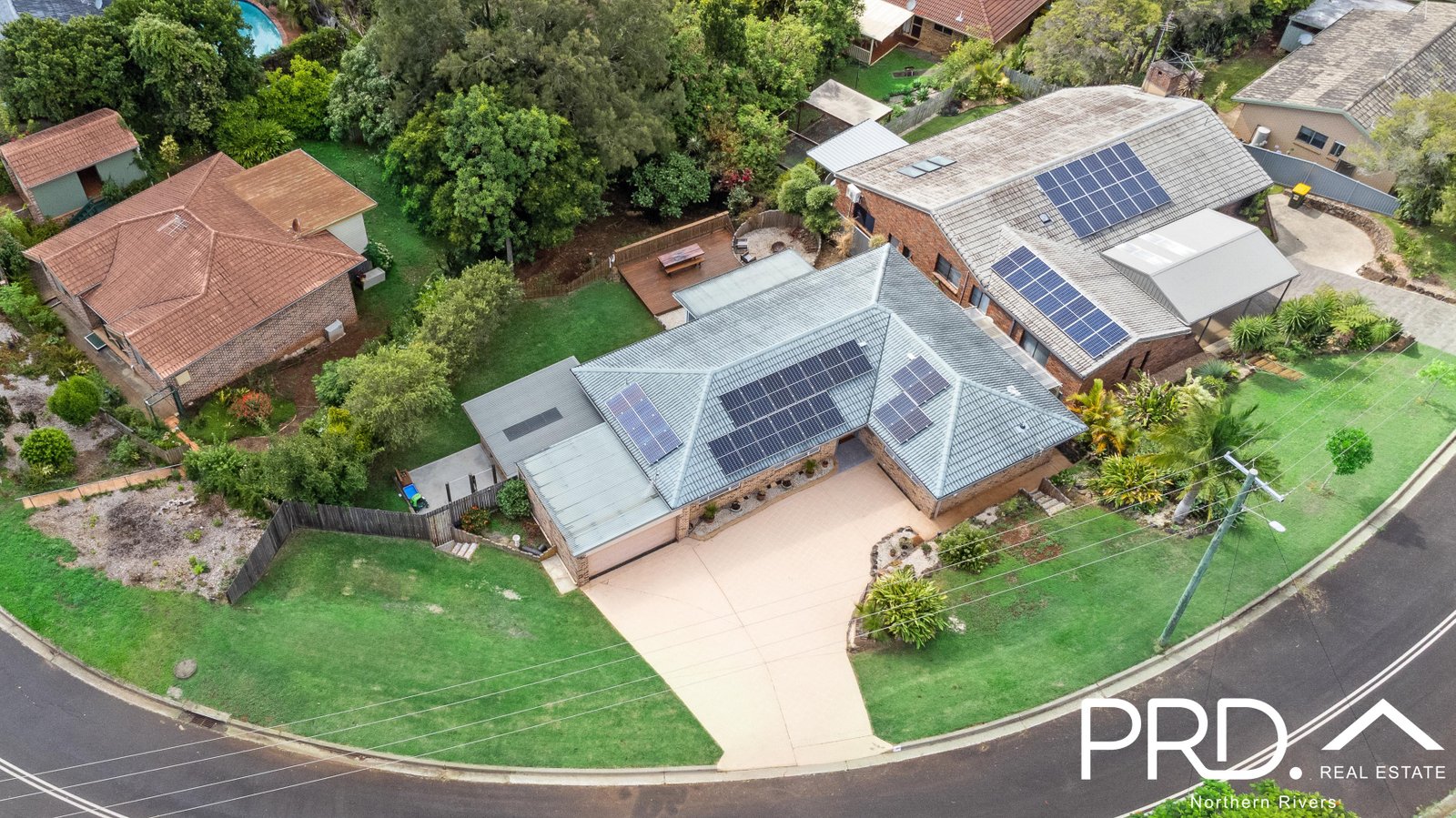 7 Homestead Avenue GOONELLABAH 16