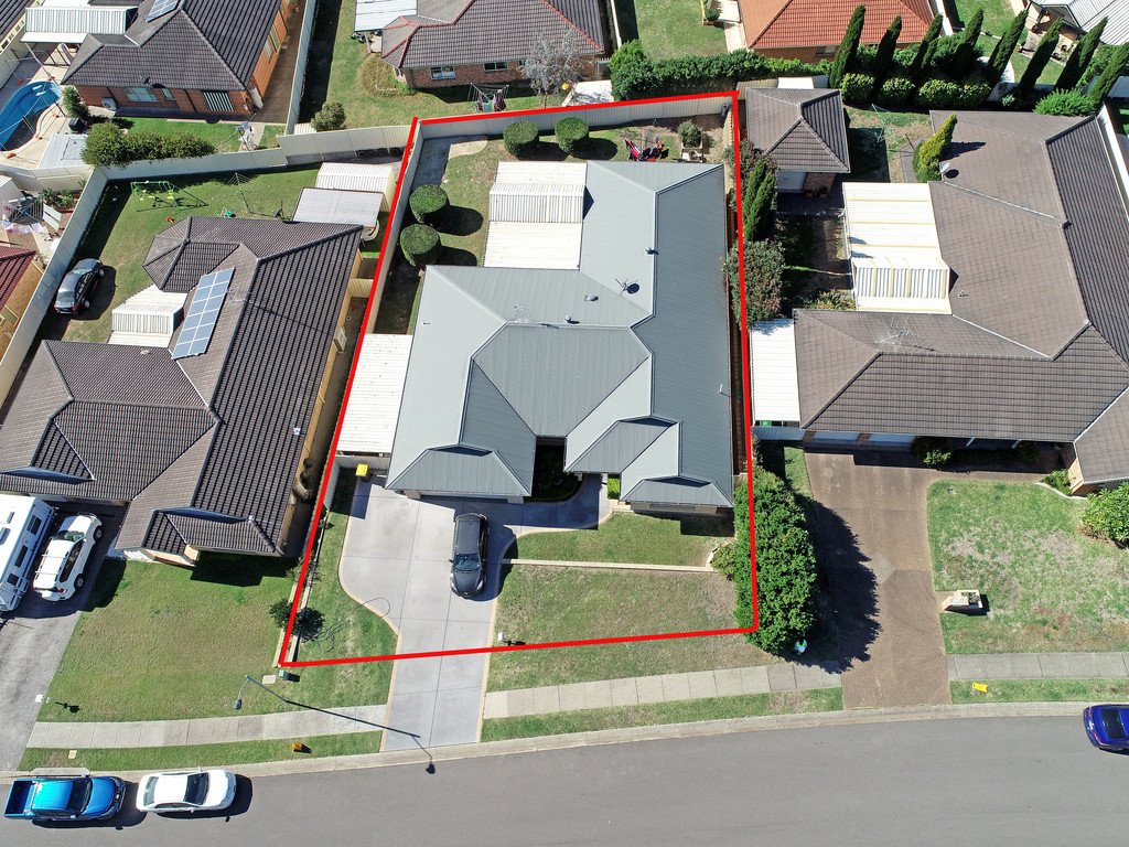 7 Honeyoak Drive ABERGLASSLYN 2