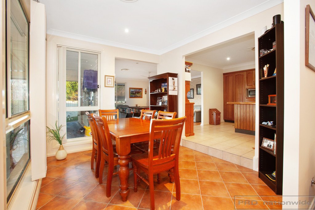 7 Honeyoak Drive ABERGLASSLYN 10