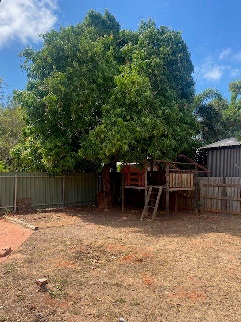 7 Howe Drive CABLE BEACH 13