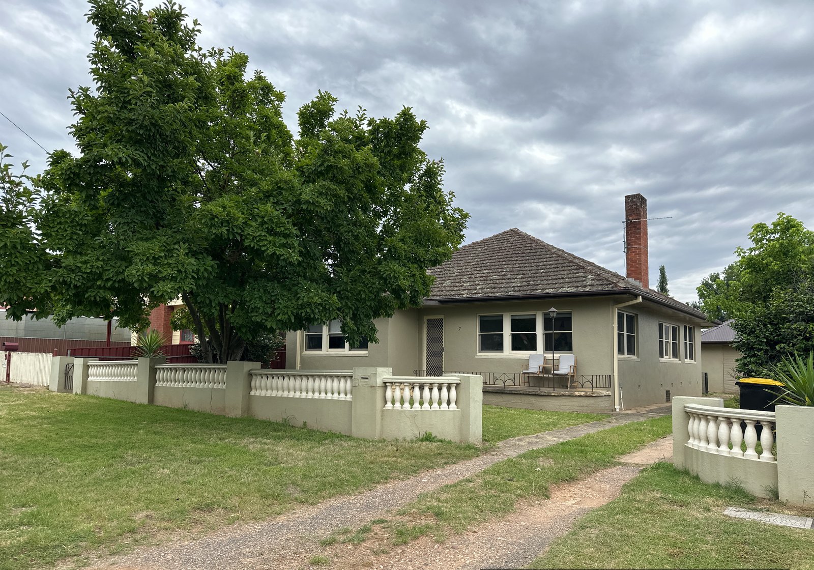 7 Howick Street TUMUT 2