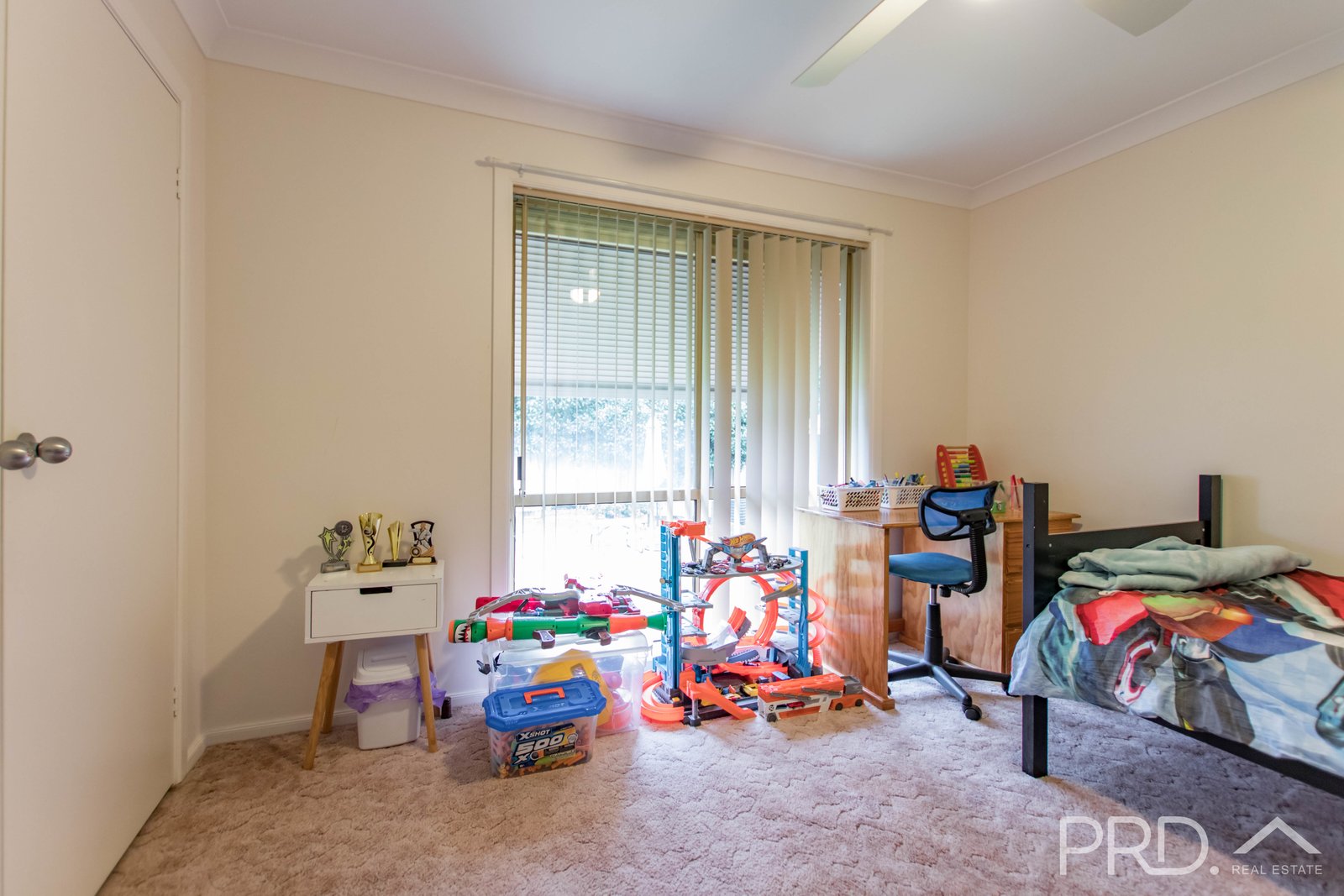 7 Hume Place TUMUT 11